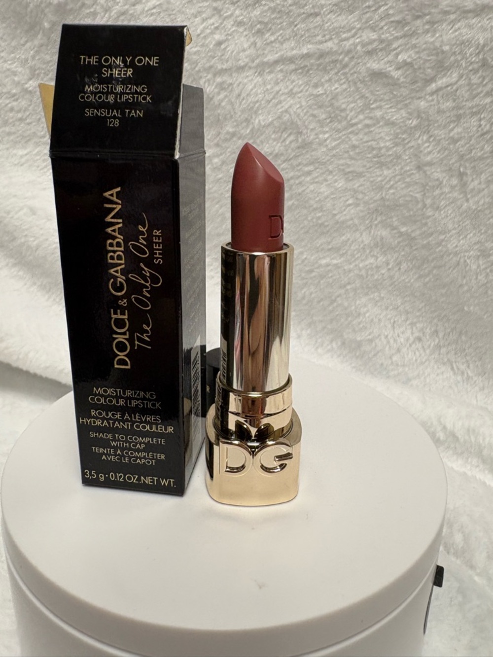 Dolce & Gabbana The Only One Sheer Moisturizing Lipstick in Sensual Tan - Picture 3 of 10